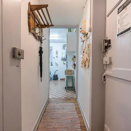Condessa Doll's House Apartment Lisbon