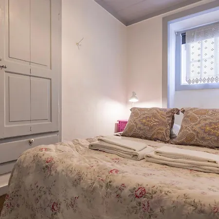 Condessa Doll's House Apartment *